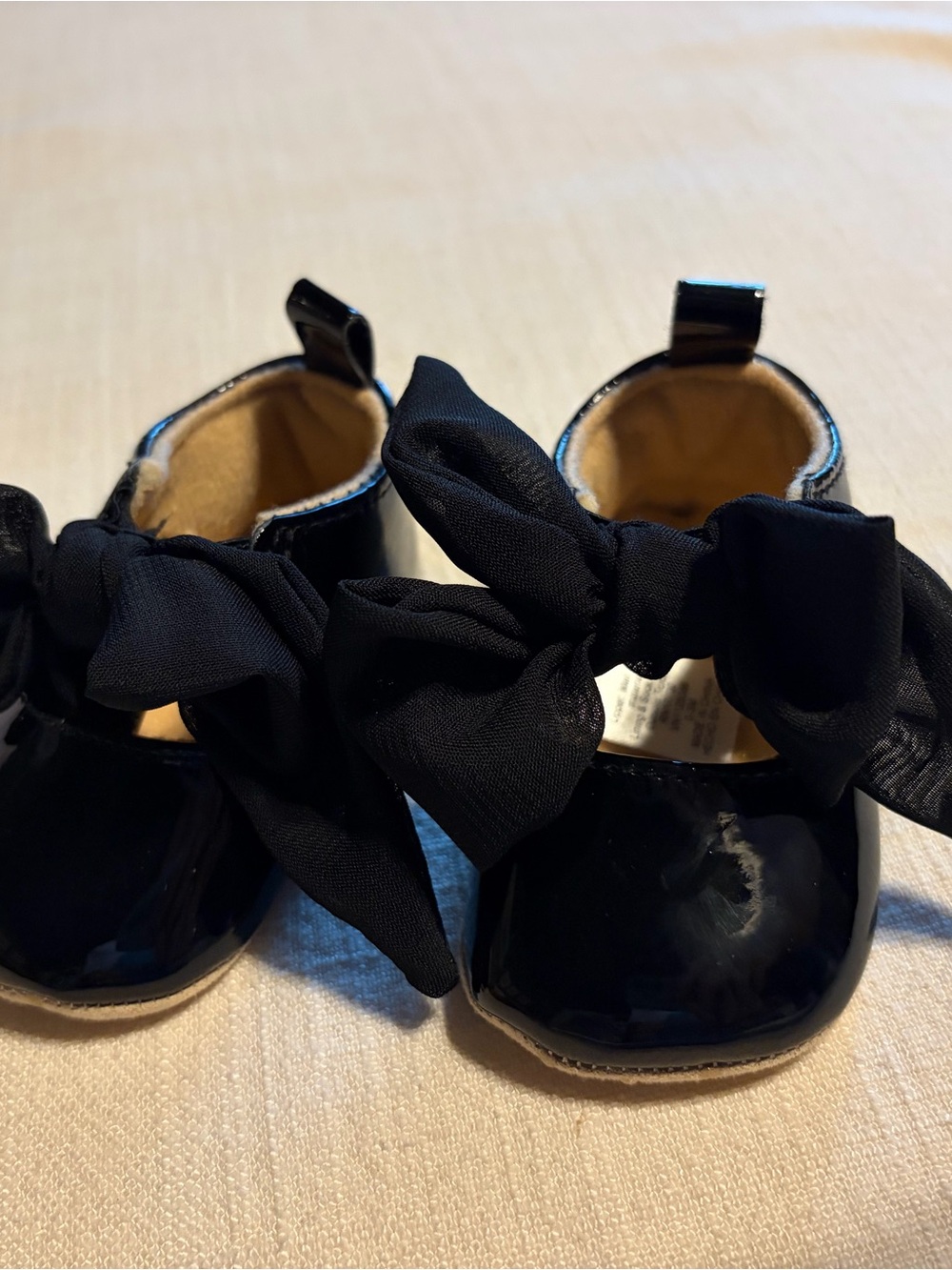 Classic Baby Girls Black Patent Bow Shoes